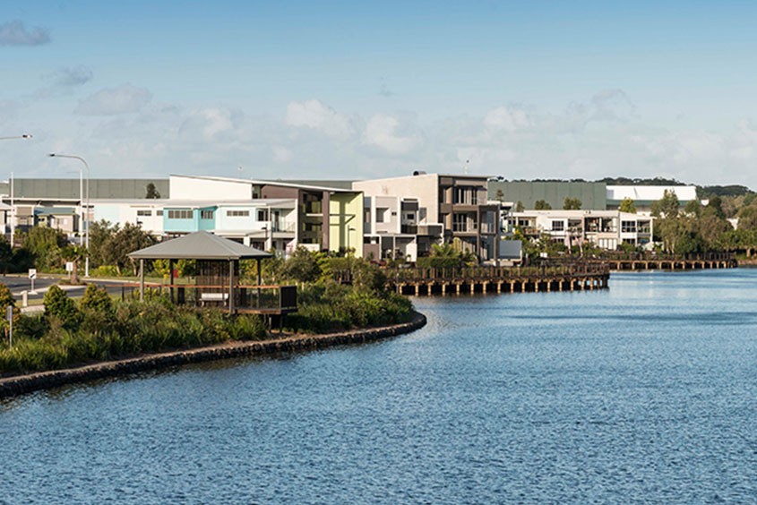 LIVING LARGE on 240m2 - J Co Constructions